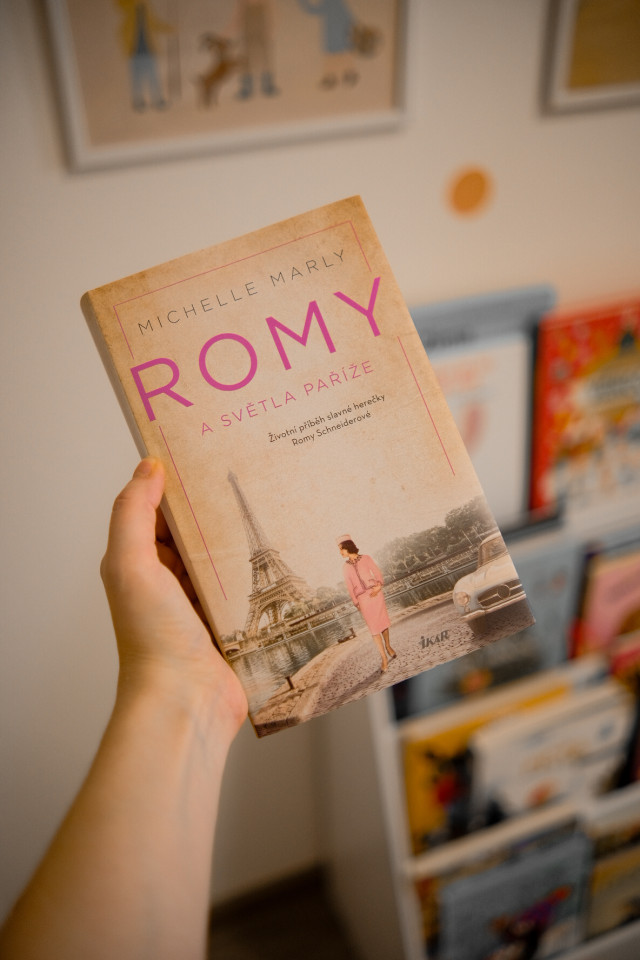 Romy a světla Paříže